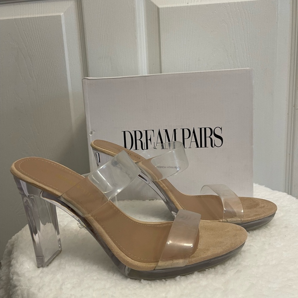 Heels by Dream Pairs